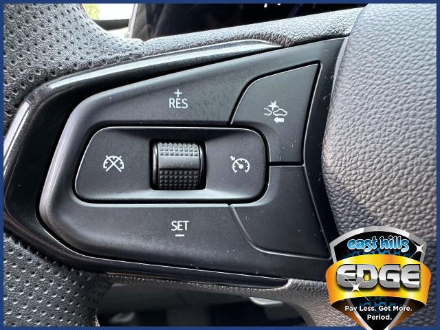 2024 Chevrolet Trax Vehicle Photo in Roslyn, NY 11576