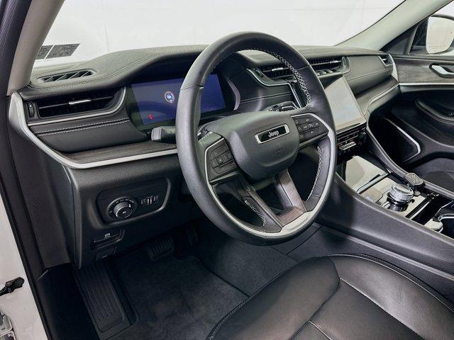 2022 Jeep Grand Cherokee L Vehicle Photo in Doylsetown, PA 18901