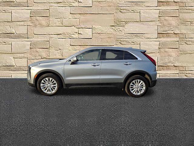 Used 2024 Cadillac XT4 Luxury with VIN 1GYFZBR43RF109333 for sale in Danbury, CT