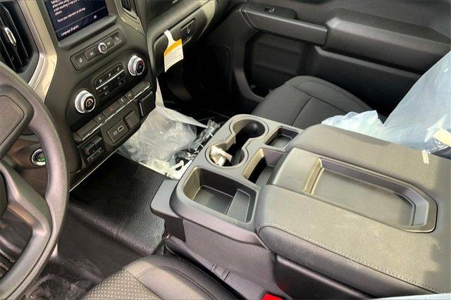 2024 GMC Sierra 2500 HD Vehicle Photo in TOPEKA, KS 66609-0000
