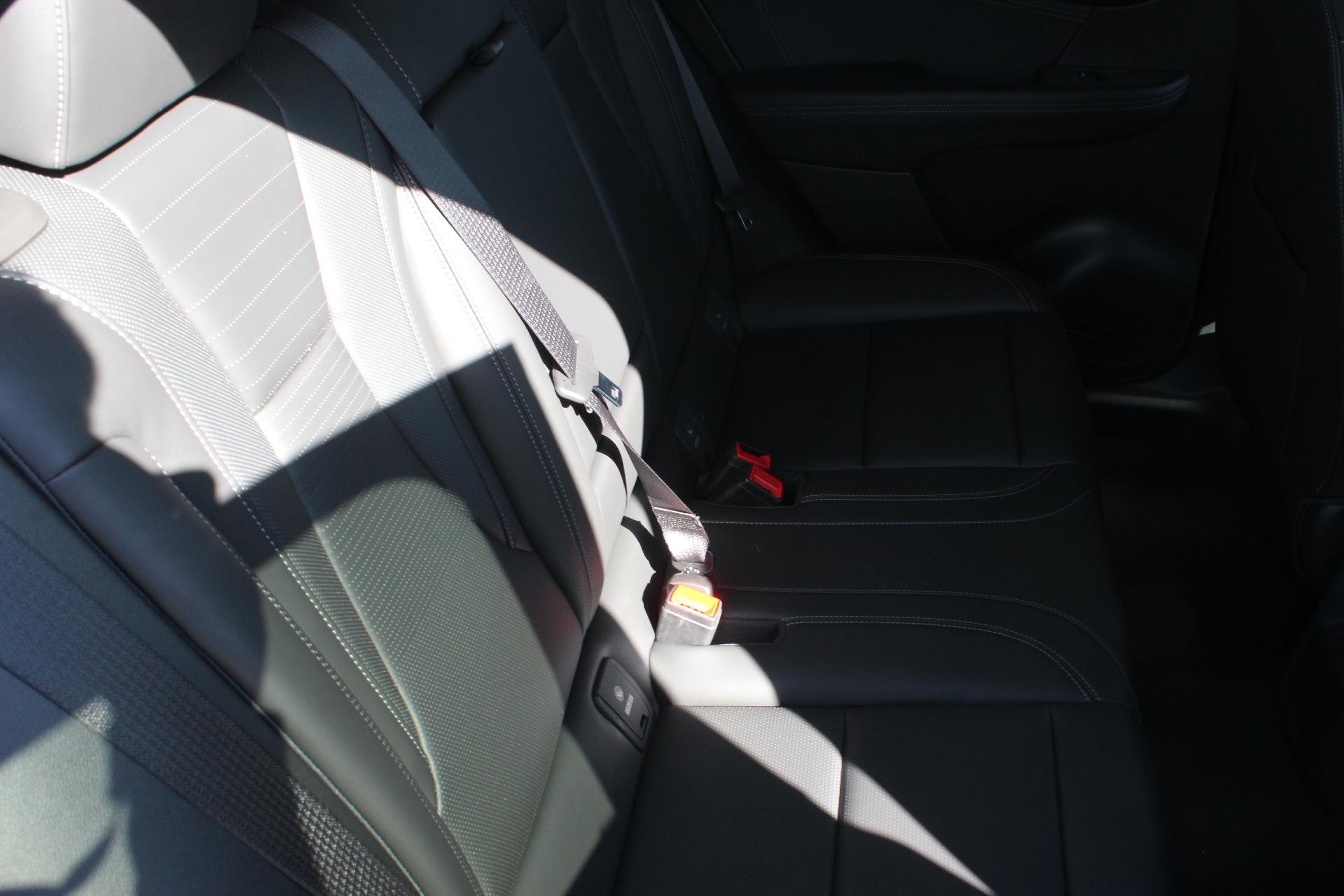 2025 Buick Envision Vehicle Photo in AURORA, CO 80012-4011