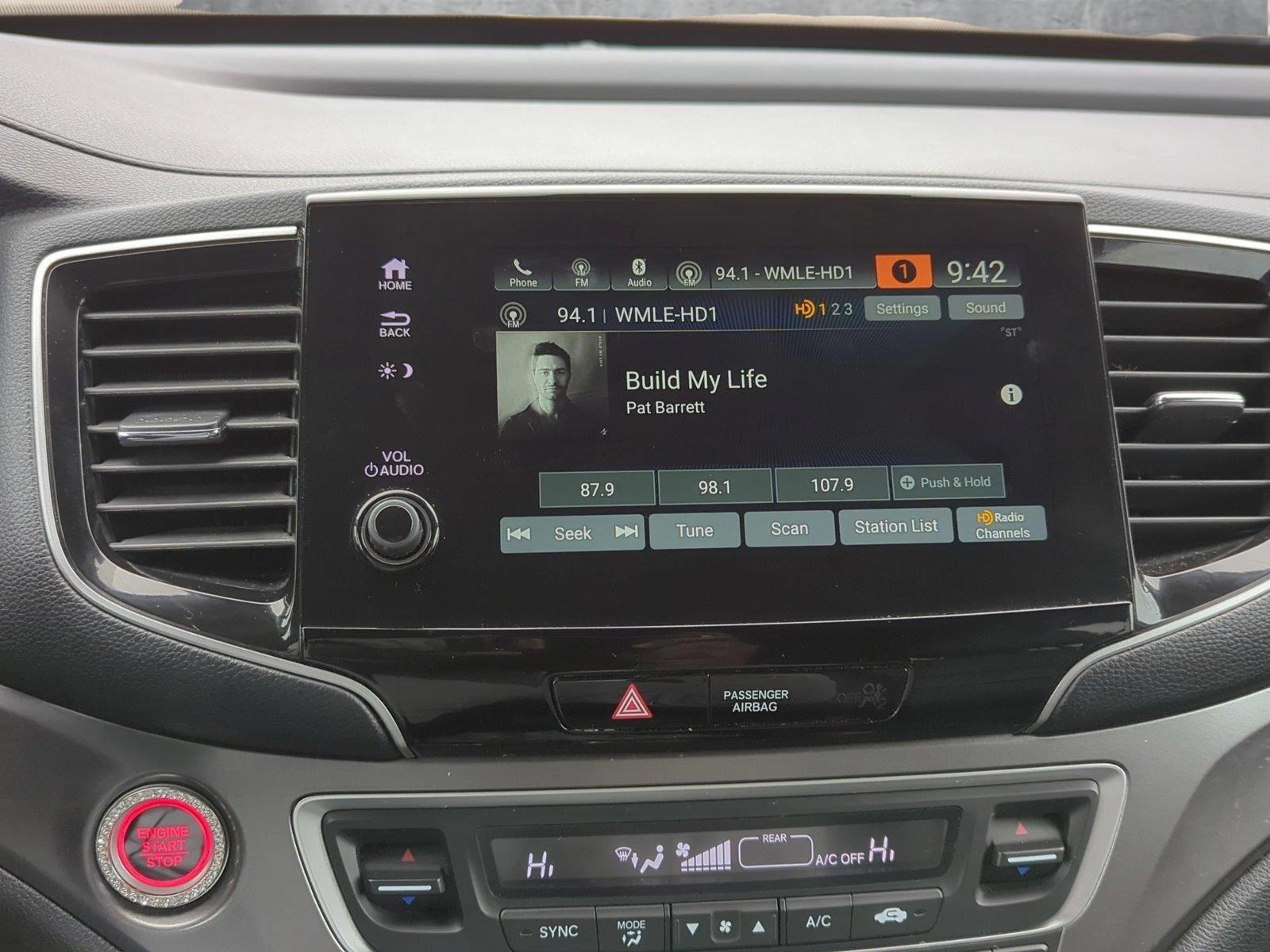 2022 Honda Pilot Vehicle Photo in Memphis, TN 38128