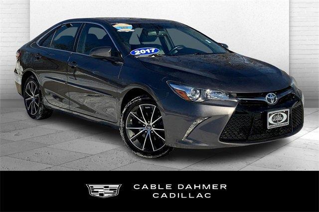 2017 Toyota Camry Vehicle Photo in KANSAS CITY, MO 64114-4545