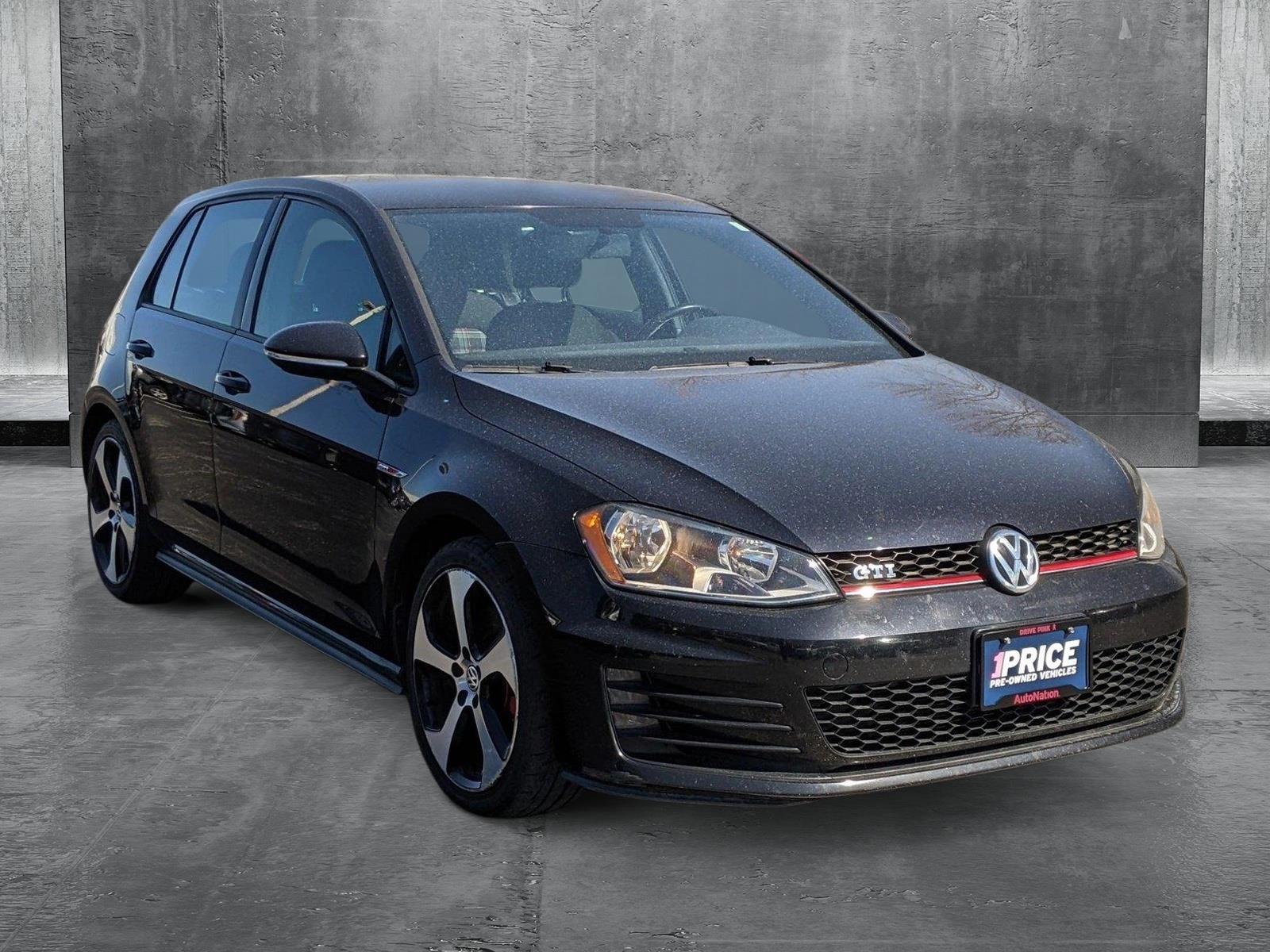 2017 Volkswagen Golf GTI Vehicle Photo in Cockeysville, MD 21030