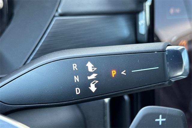 2025 GMC Acadia Vehicle Photo in ELK GROVE, CA 95757-8703