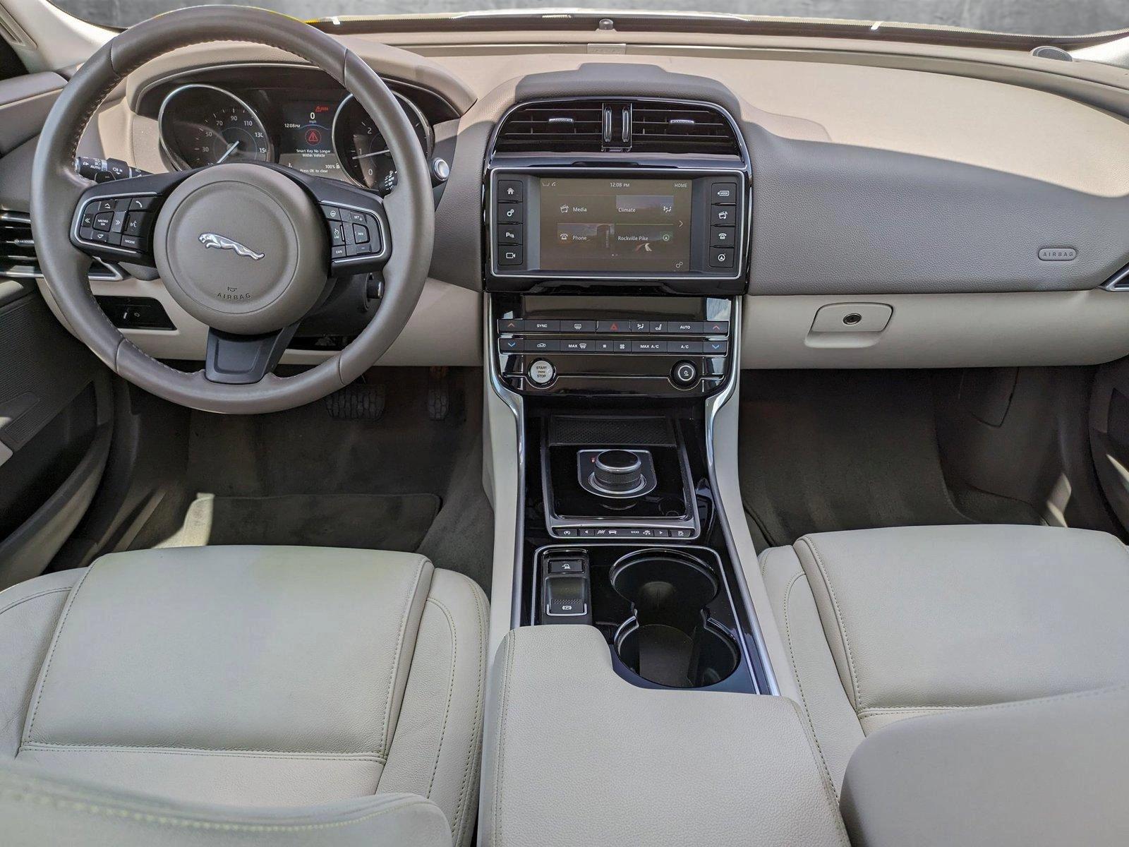 2017 Jaguar XE Vehicle Photo in Rockville, MD 20852
