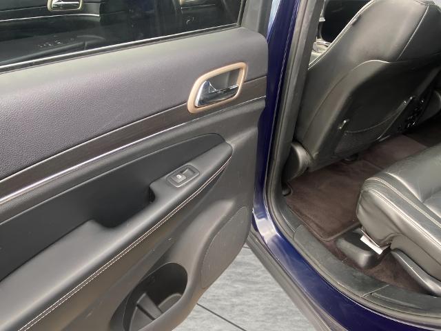 2017 Jeep Grand Cherokee Vehicle Photo in APPLETON, WI 54914-8833