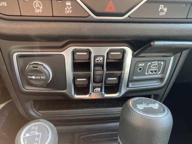 2025 Jeep Wrangler Vehicle Photo in Doylsetown, PA 18901