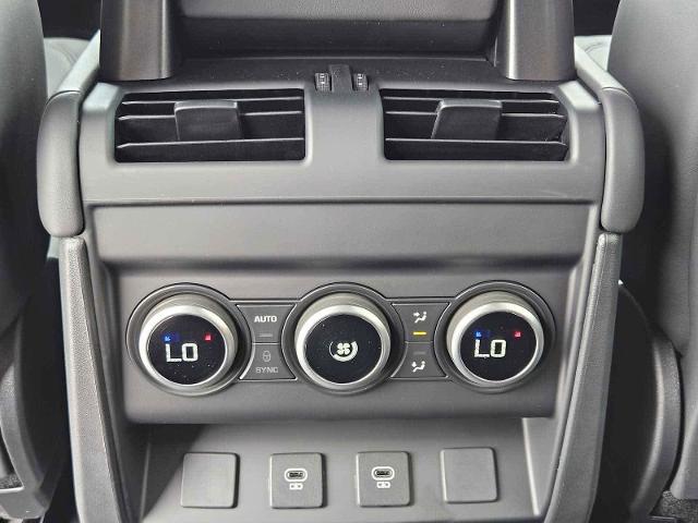 2025 Defender Vehicle Photo in AUSTIN, TX 78717