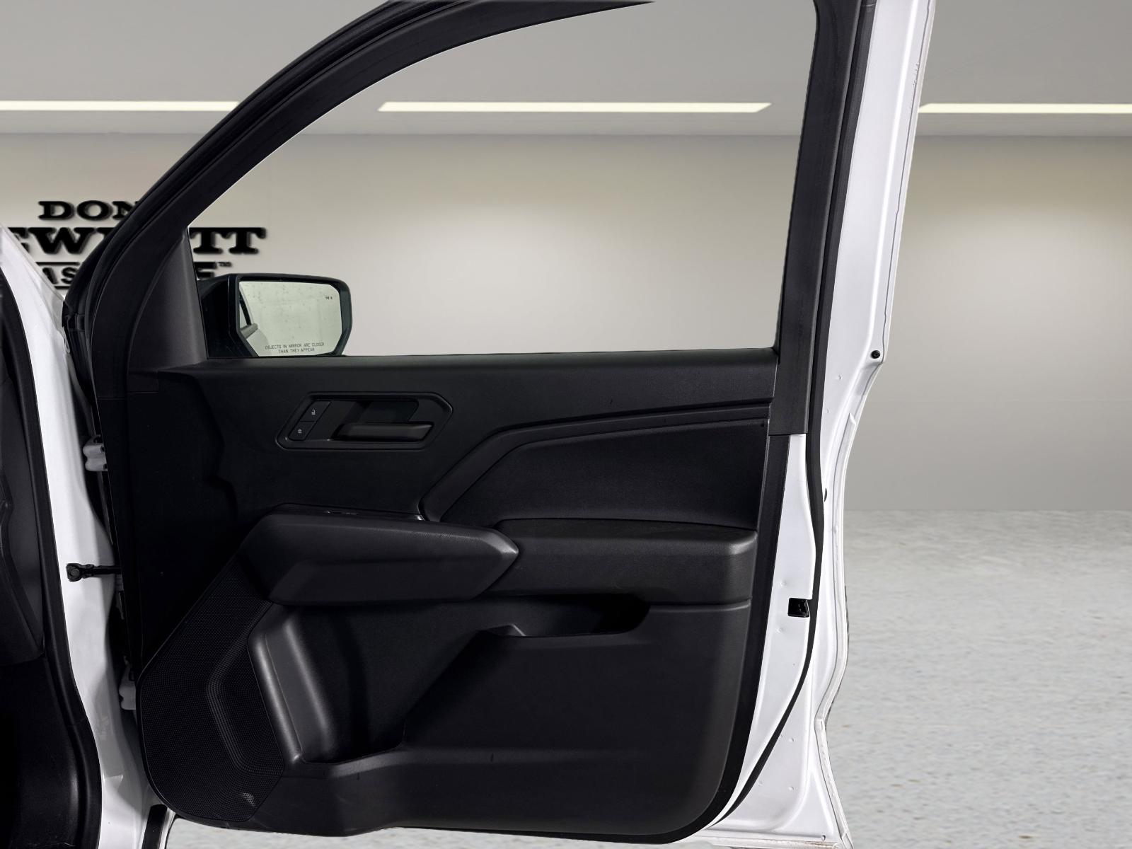 2024 Chevrolet Colorado Vehicle Photo in GEORGETOWN, TX 78626-7508