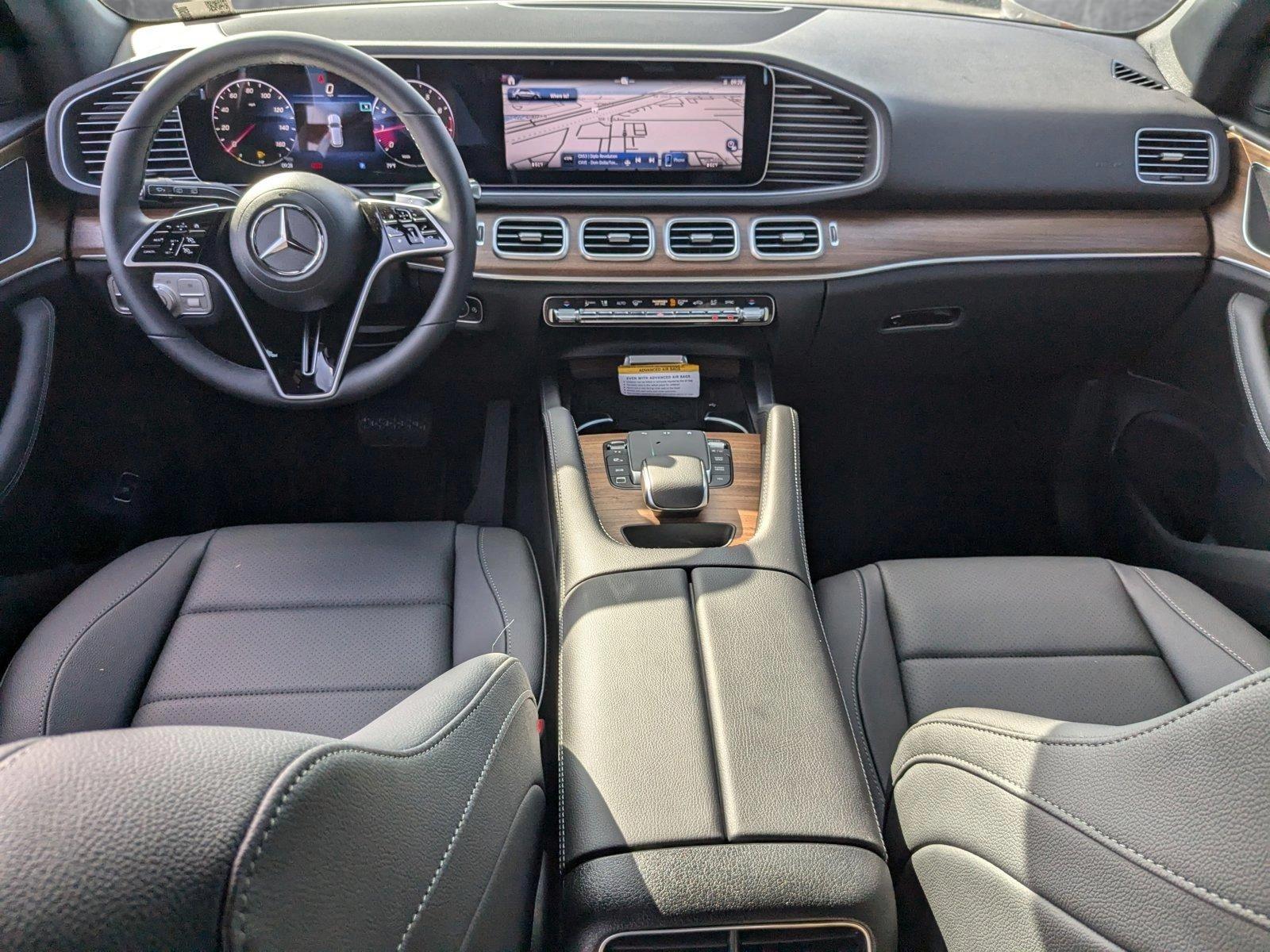 2025 Mercedes-Benz GLE Vehicle Photo in Miami, FL 33169