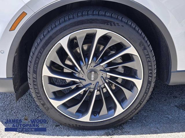 2020 Lincoln Aviator Vehicle Photo in DENTON, TX 76210-9321