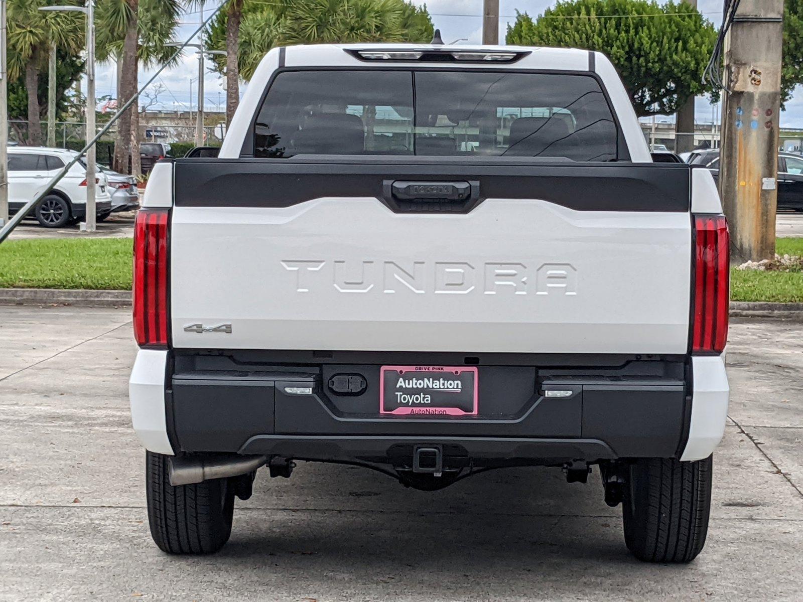 2025 Toyota Tundra 4WD Vehicle Photo in Davie, FL 33331