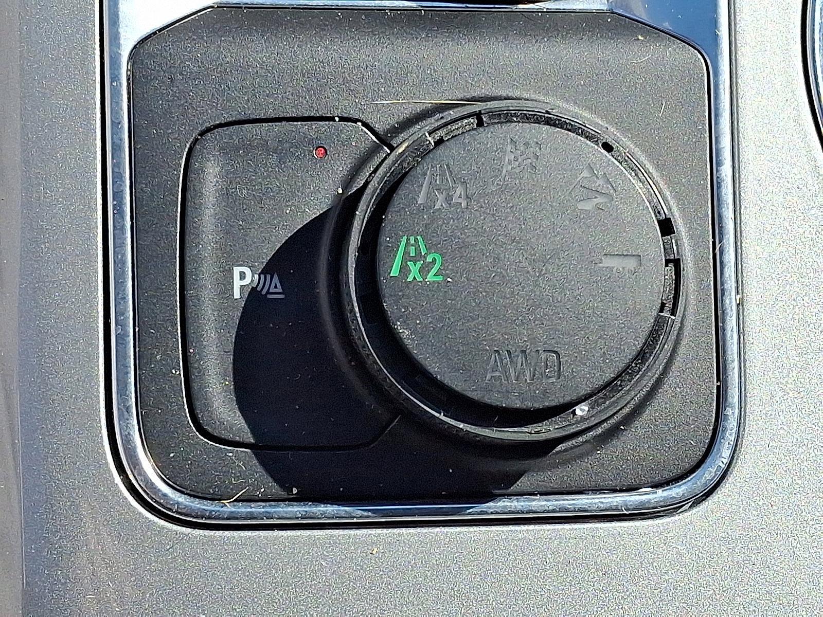 2019 Chevrolet Blazer Vehicle Photo in BETHLEHEM, PA 18017-9401