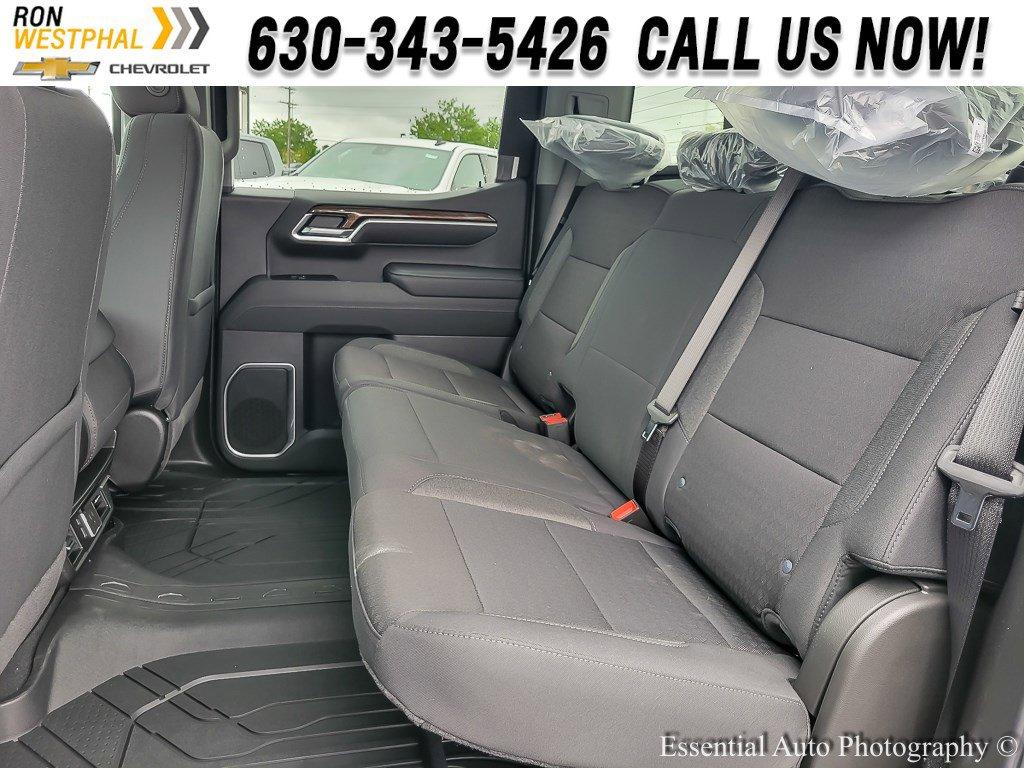 2025 Chevrolet Silverado 1500 Vehicle Photo in AURORA, IL 60503-9326