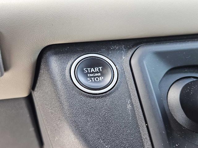 2021 Defender Vehicle Photo in AUSTIN, TX 78717