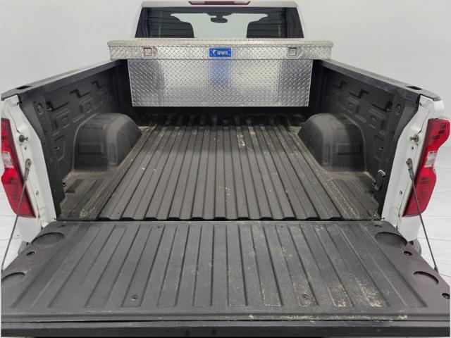 2021 Chevrolet Silverado 1500 Vehicle Photo in GREEN BAY, WI 54303-3330