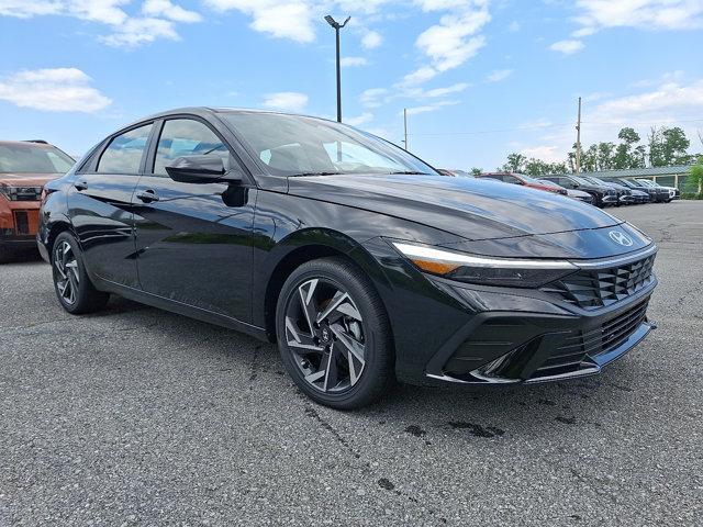 2025 Hyundai ELANTRA Hybrid Vehicle Photo in Harrisburg, PA 17111