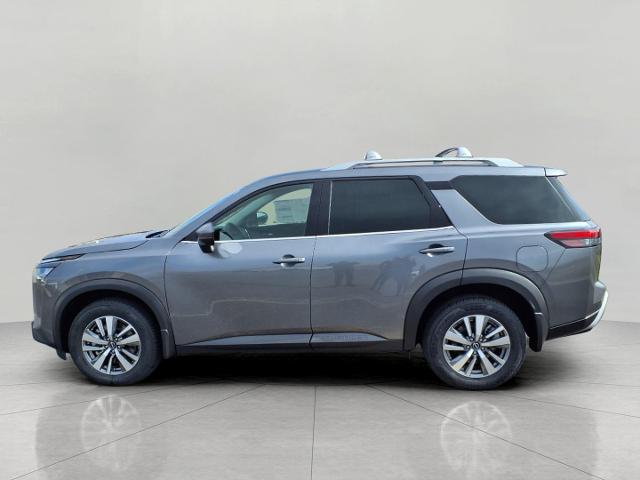 2025 Nissan Pathfinder Vehicle Photo in Appleton, WI 54913