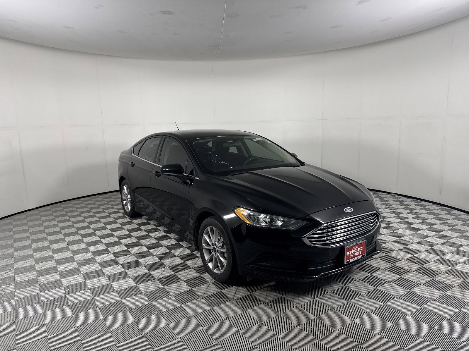 2017 Ford Fusion Vehicle Photo in GEORGETOWN, TX 78626-7508
