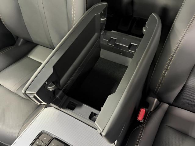 2025 Mazda CX-90 Vehicle Photo in Green Bay, WI 54304