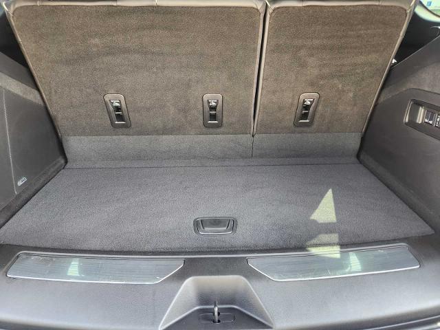 2024 Cadillac Escalade Vehicle Photo in DENTON, TX 76210-9321