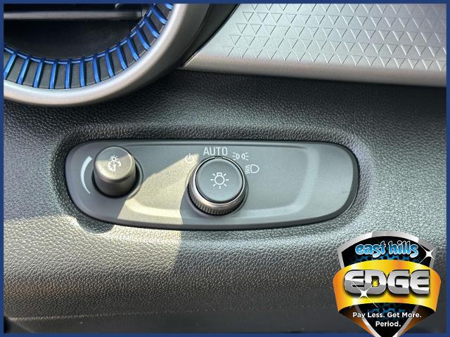2024 Chevrolet Trax Vehicle Photo in Roslyn, NY 11576