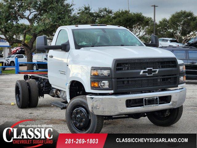 2023 Chevrolet Silverado 5500 HD Vehicle Photo in SUGAR LAND, TX 77478-0000