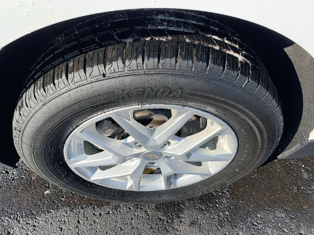 2022 Chevrolet Equinox Vehicle Photo in MOON TOWNSHIP, PA 15108-2571