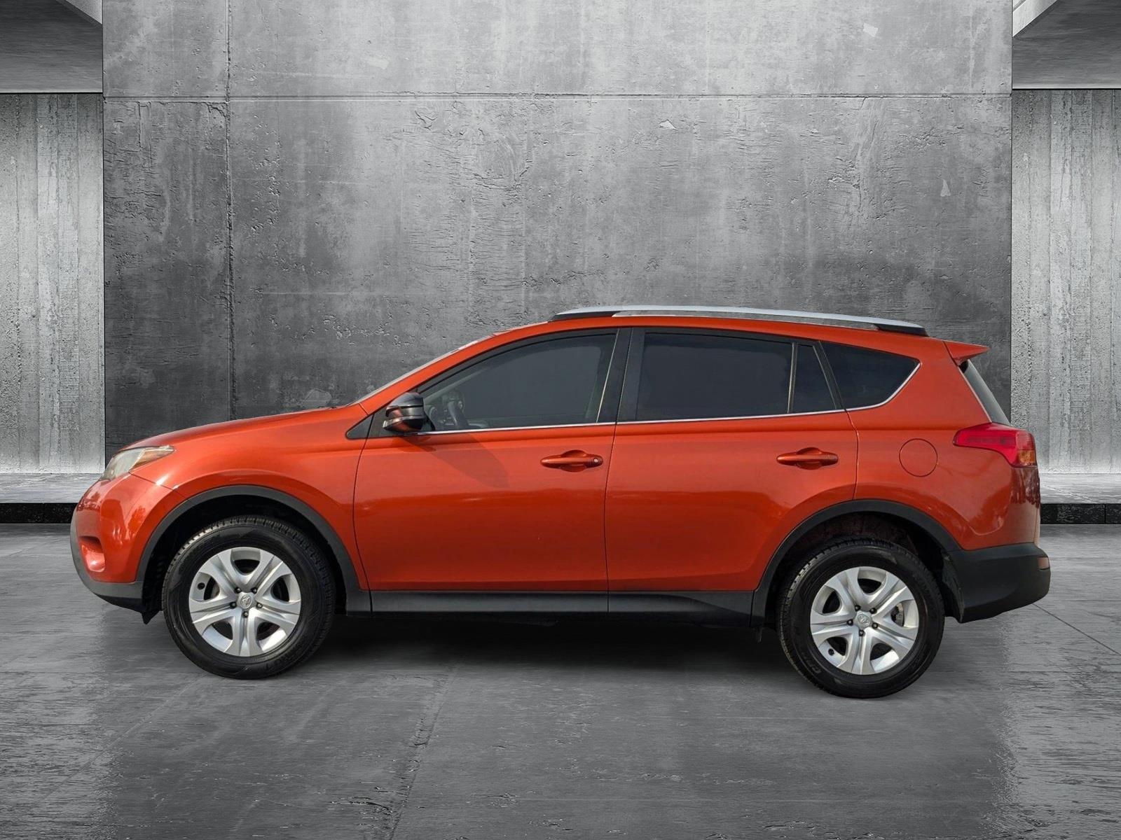 2015 Toyota RAV4 Vehicle Photo in St. Petersburg, FL 33713