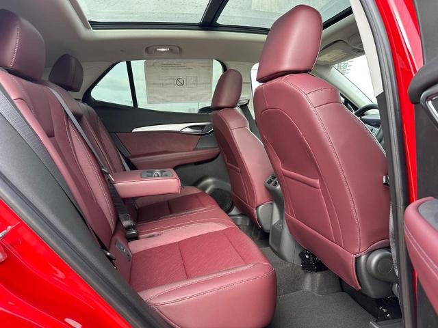 2025 Buick Envision Vehicle Photo in COLUMBIA, MO 65203-3903