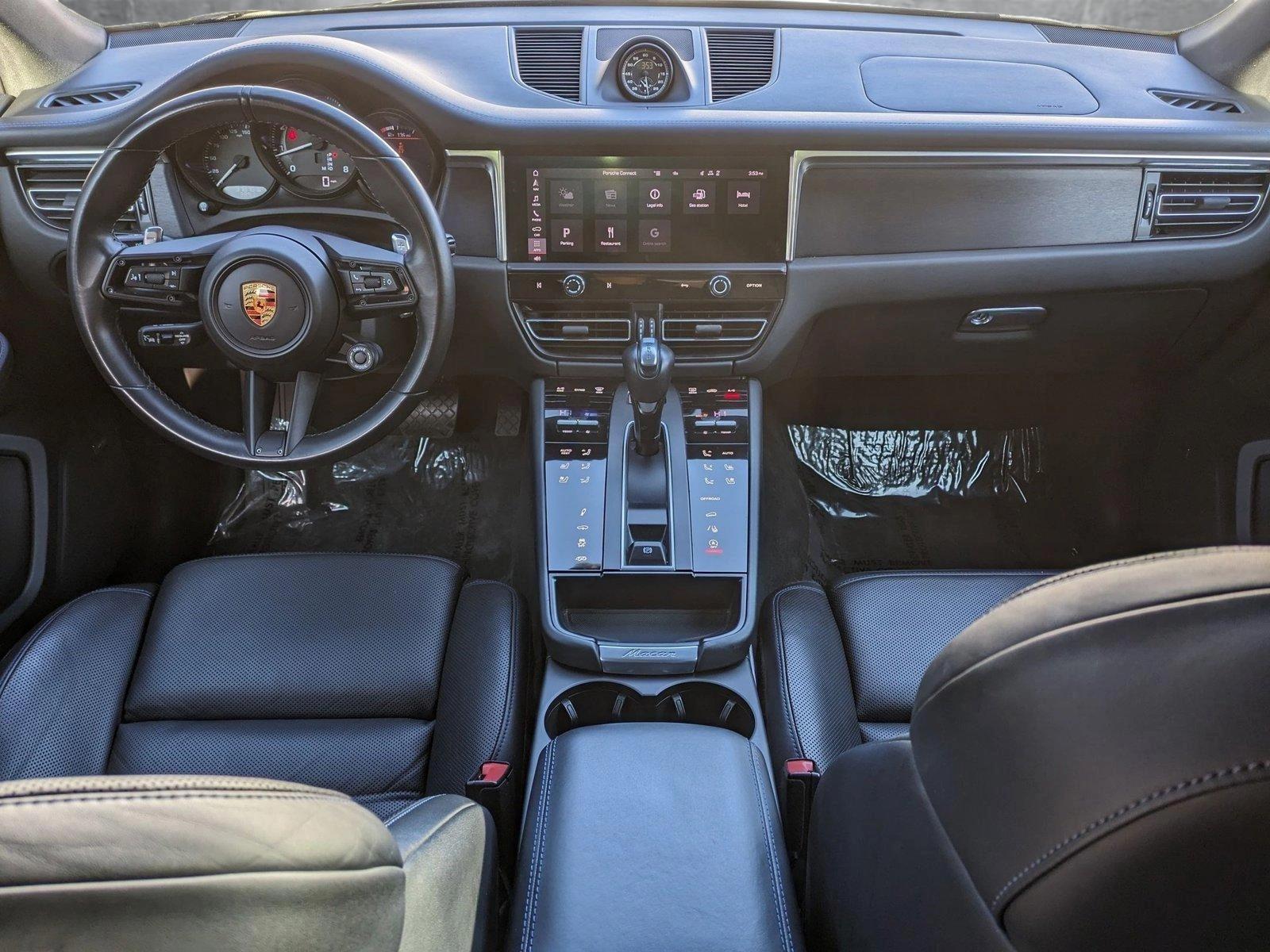 2023 Porsche Macan Vehicle Photo in Bethesda, MD 20852