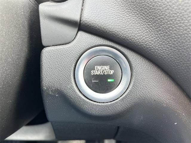 2022 Chevrolet Equinox Vehicle Photo in TULLY, NY 13159-3159