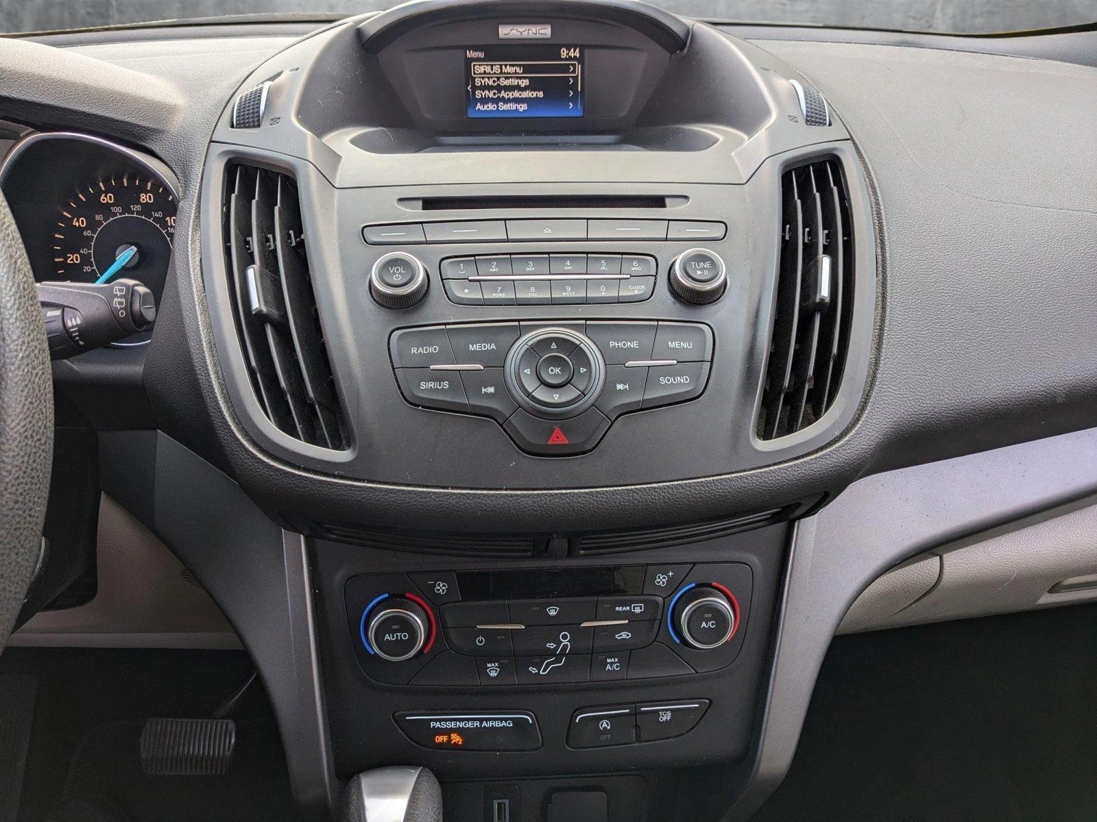 2017 Ford Escape Vehicle Photo in VALENCIA, CA 91355-1705