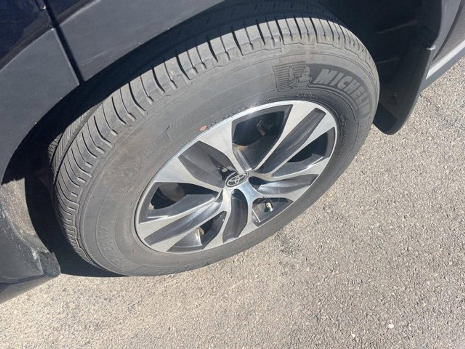 2023 Toyota Highlander Vehicle Photo in Trevose, PA 19053