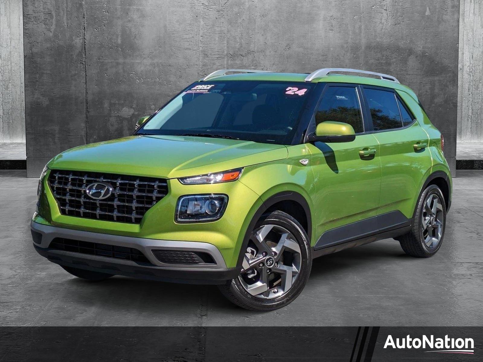 2024 Hyundai Venue Vehicle Photo in GREENACRES, FL 33463-3207
