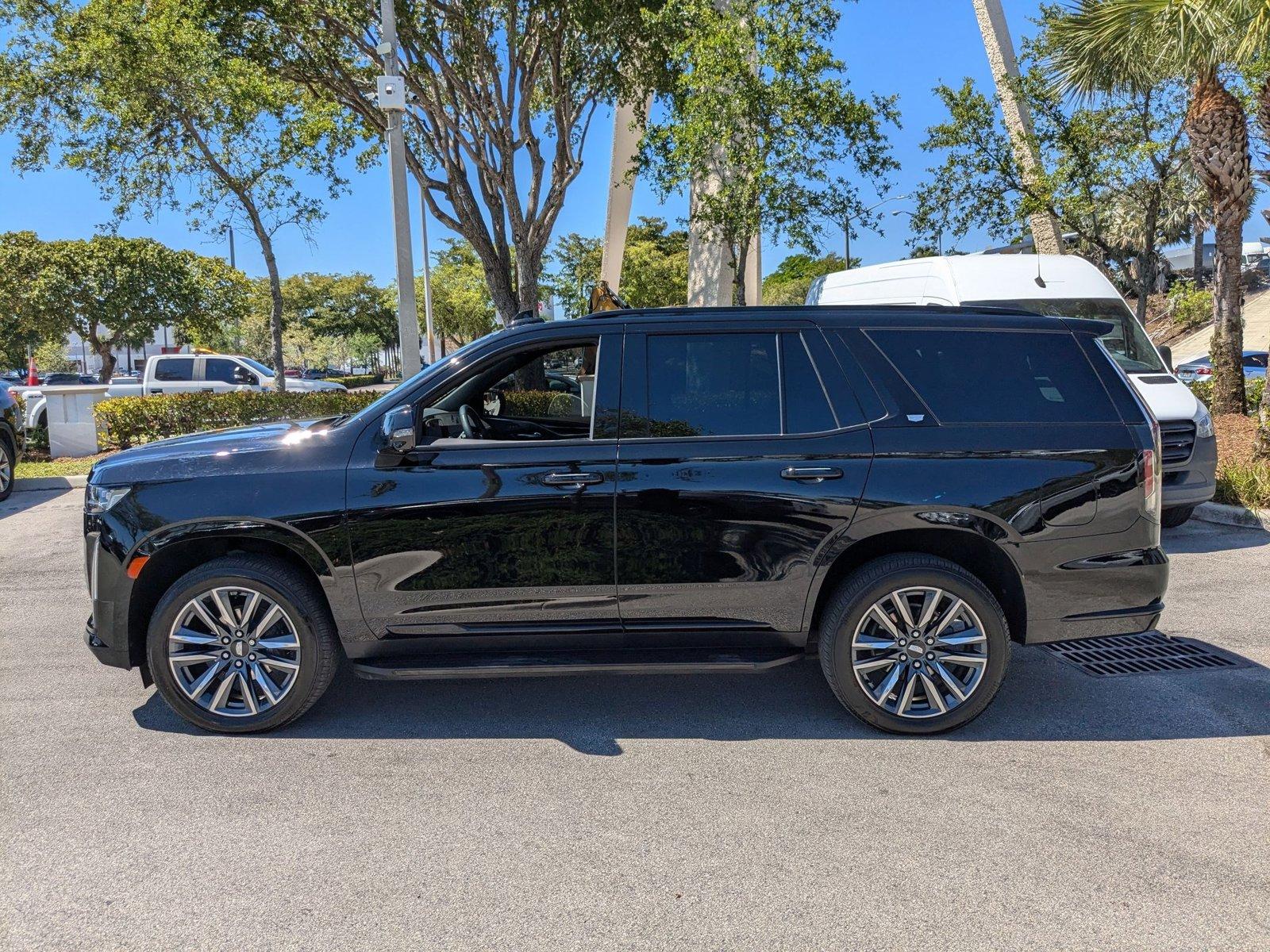 2022 Cadillac Escalade Vehicle Photo in Miami, FL 33169