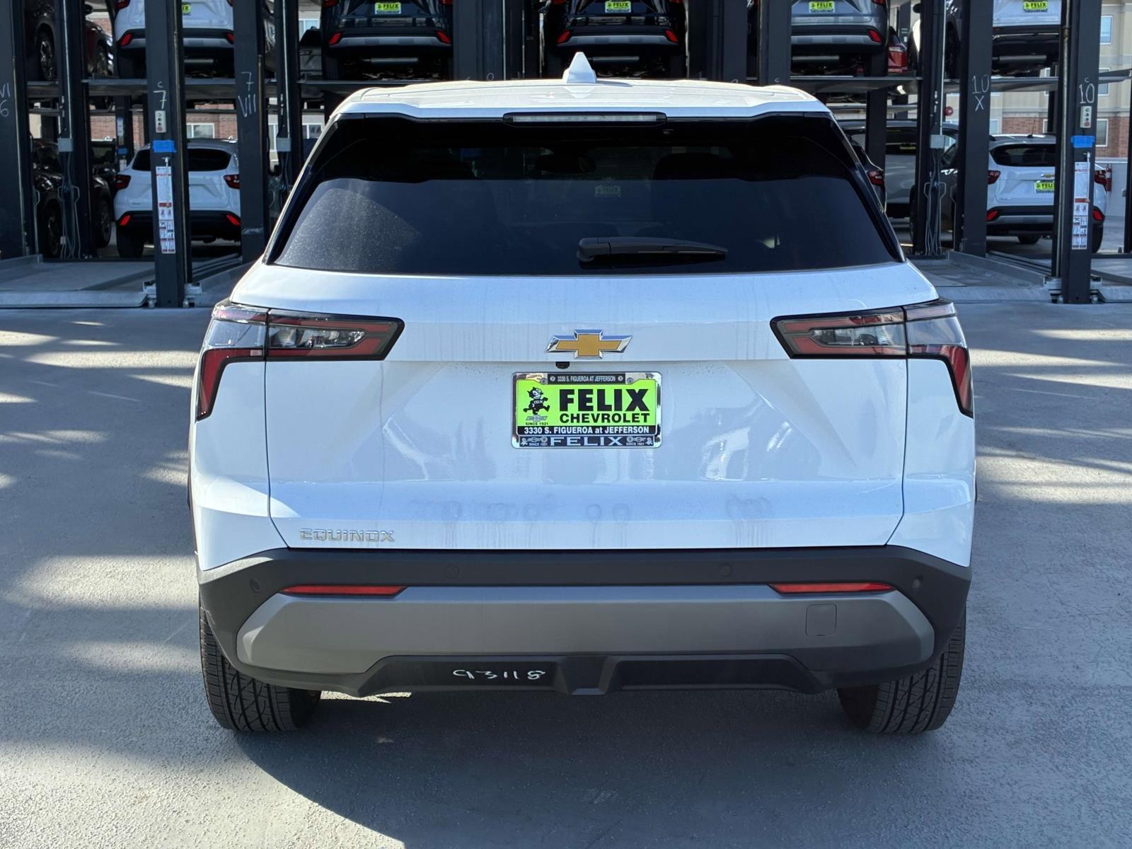 2025 Chevrolet Equinox Vehicle Photo in LOS ANGELES, CA 90007-3794