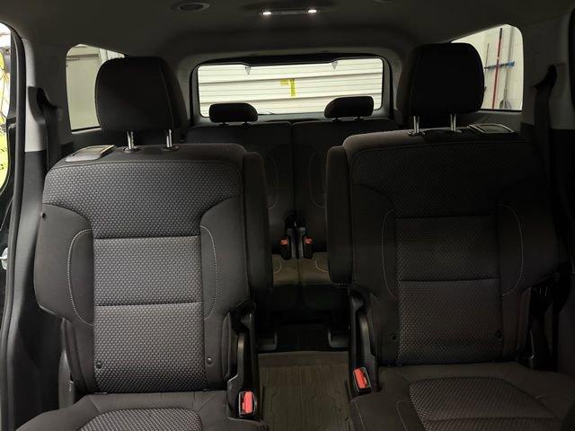 2022 GMC Acadia Vehicle Photo in MEDINA, OH 44256-9631