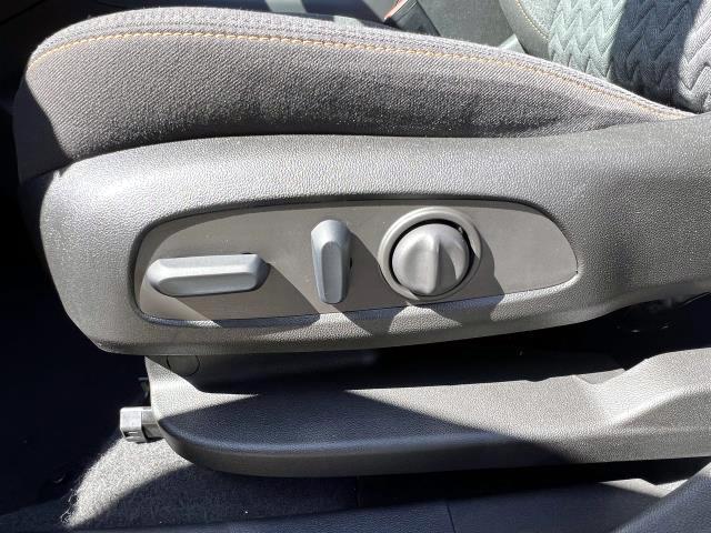 2022 Chevrolet Equinox Vehicle Photo in Roslyn, NY 11576