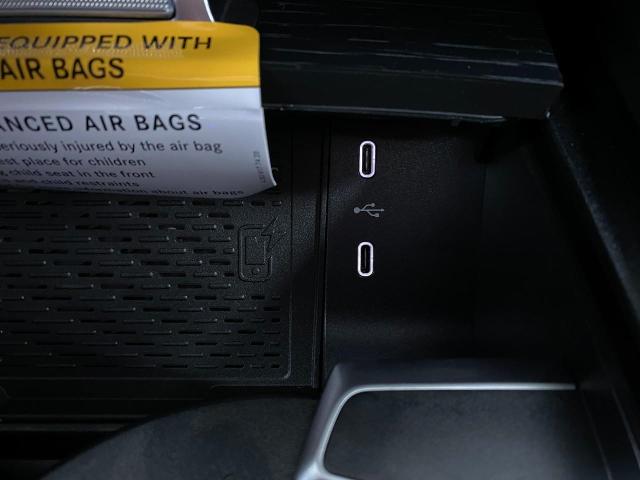 2025 Mercedes-Benz GLE Vehicle Photo in Appleton, WI 54913