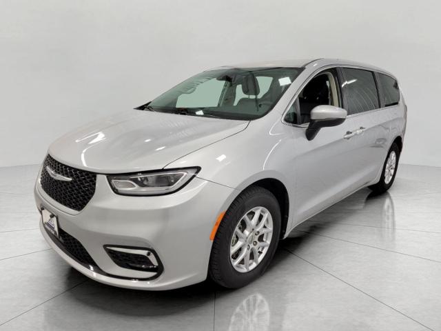 2023 Chrysler Pacifica Vehicle Photo in APPLETON, WI 54914-4656