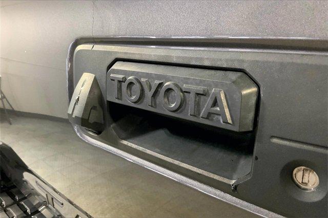 2022 Toyota Tacoma 2WD Vehicle Photo in INDEPENDENCE, MO 64055-1314