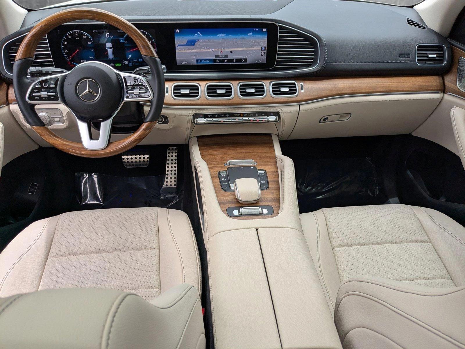 2022 Mercedes-Benz GLS Vehicle Photo in Miami, FL 33169
