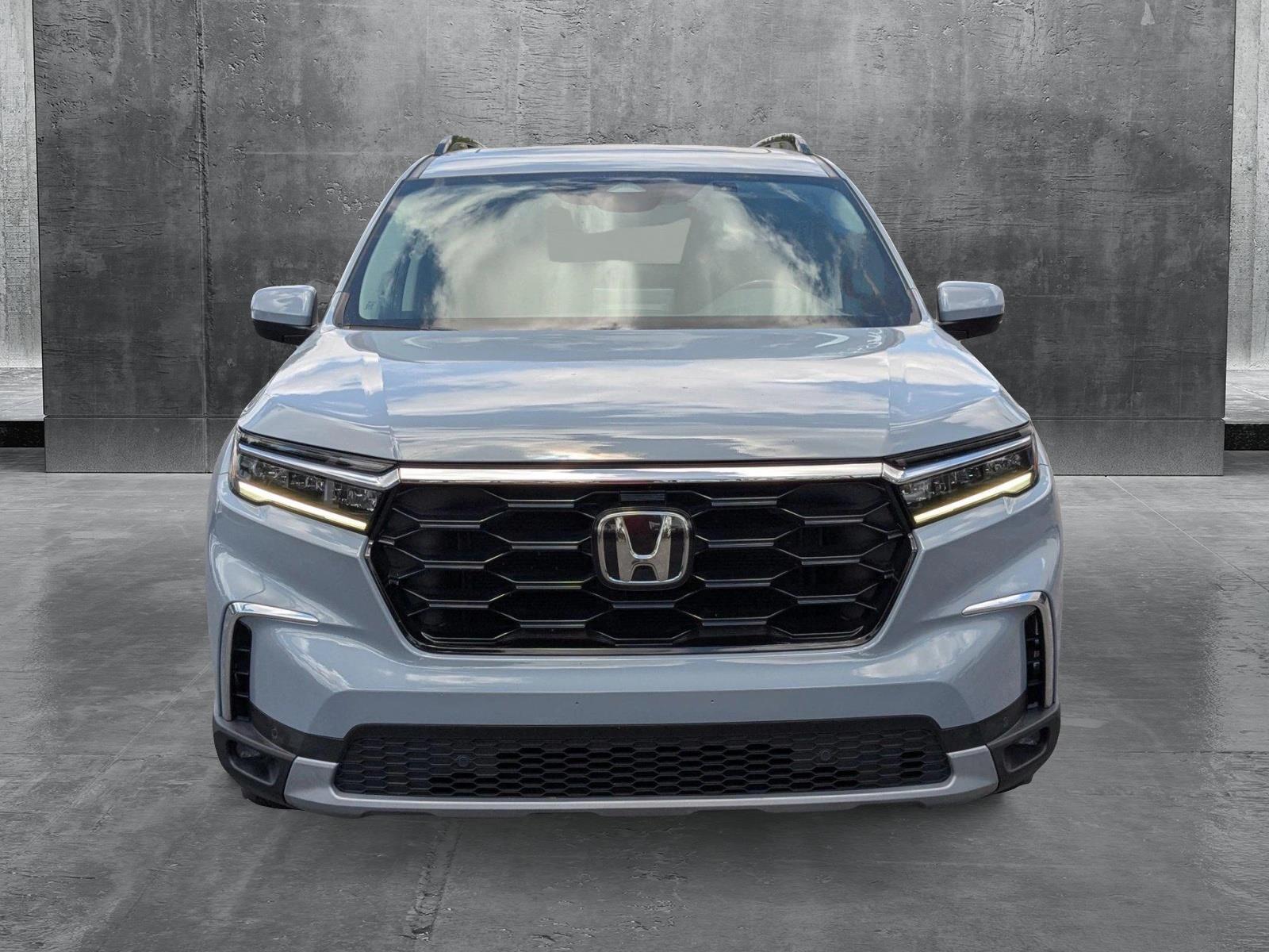 2023 Honda Pilot Vehicle Photo in Miami, FL 33015