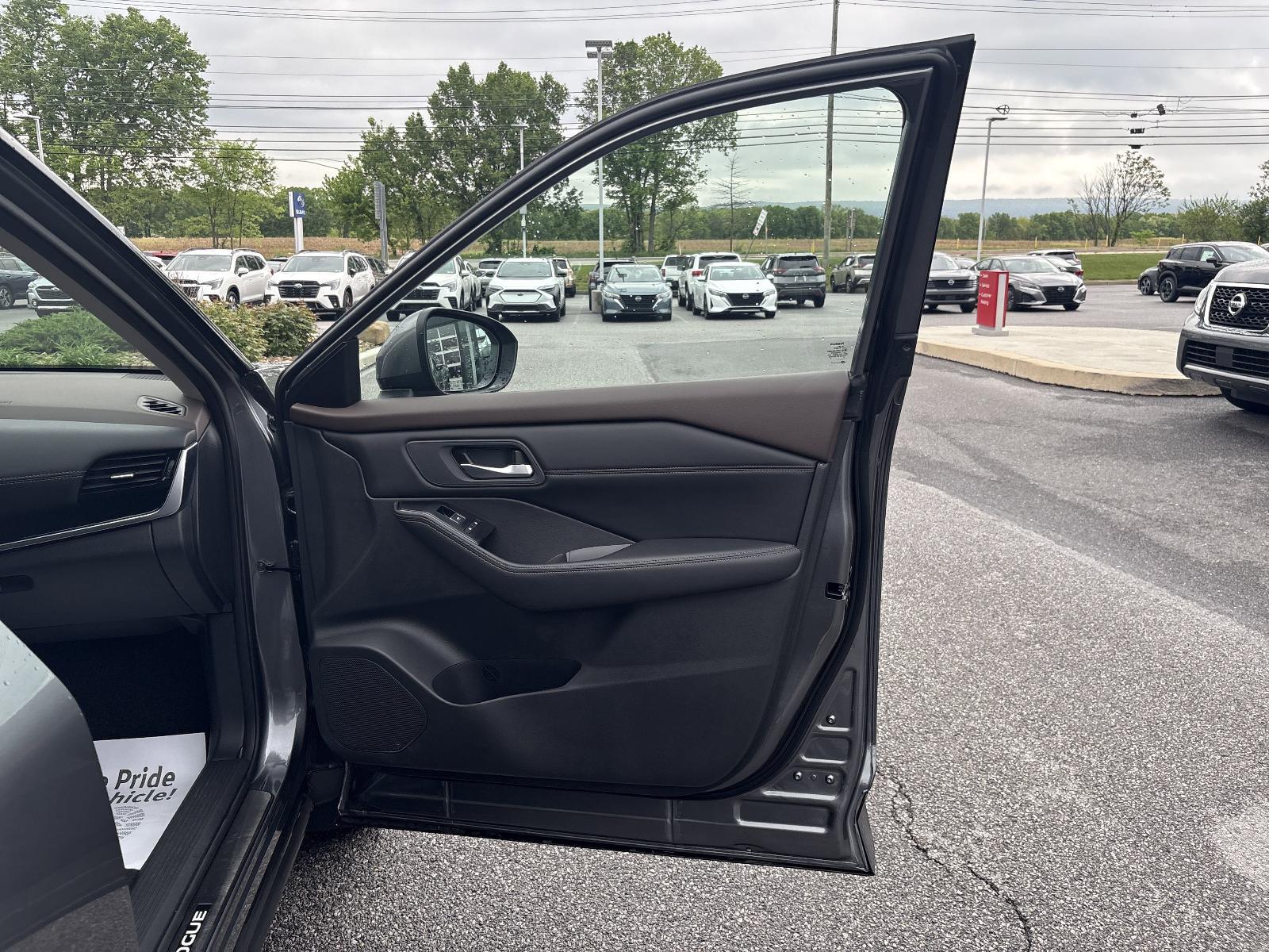 2023 Nissan Rogue Vehicle Photo in Mechanicsburg, PA 17050