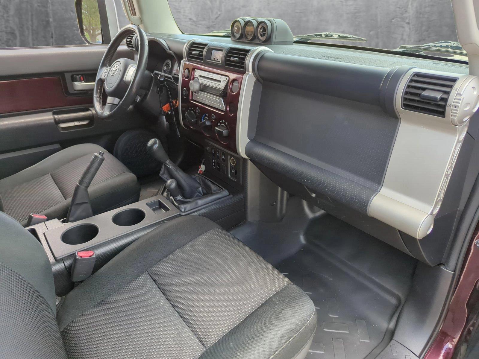 2007 Toyota FJ Cruiser Vehicle Photo in Margate, FL 33063