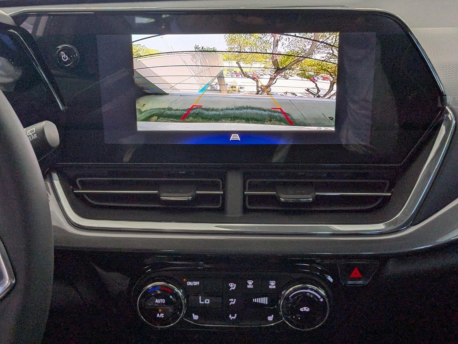 2025 Chevrolet Trax Vehicle Photo in PEMBROKE PINES, FL 33024-6534