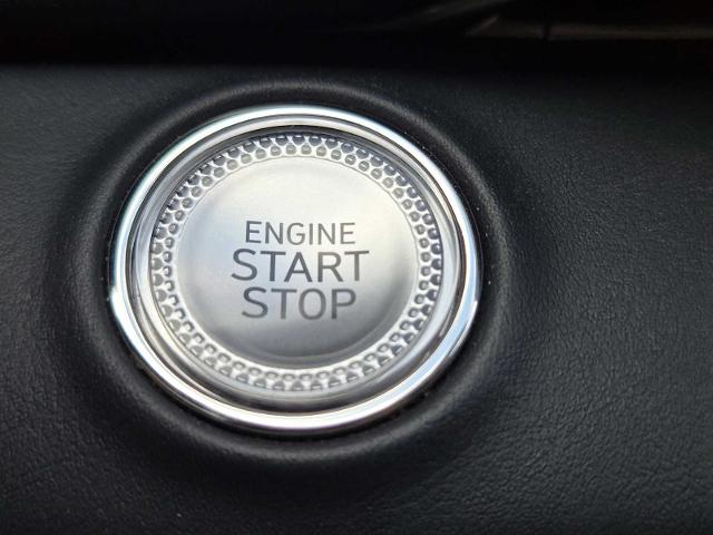 2024 Genesis GV80 Vehicle Photo in DENTON, TX 76210-9321