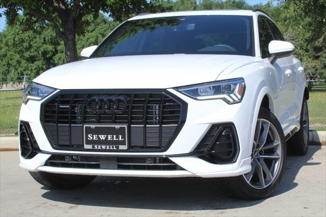 2025 Audi Q3 Vehicle Photo in HOUSTON, TX 77090